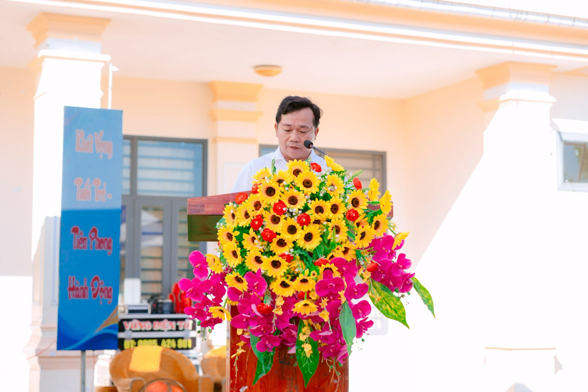 anh tin bai